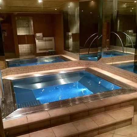 Hotel Aux Ducs De Savoie Combloux