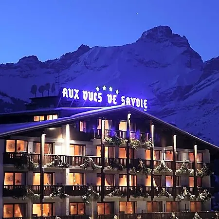Hotel Aux Ducs De Savoie 4*