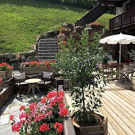 Aux Ducs De Savoie Combloux