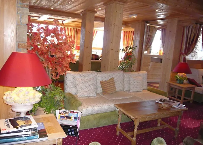 Ξενοδοχείο Aux Ducs De Savoie 4*