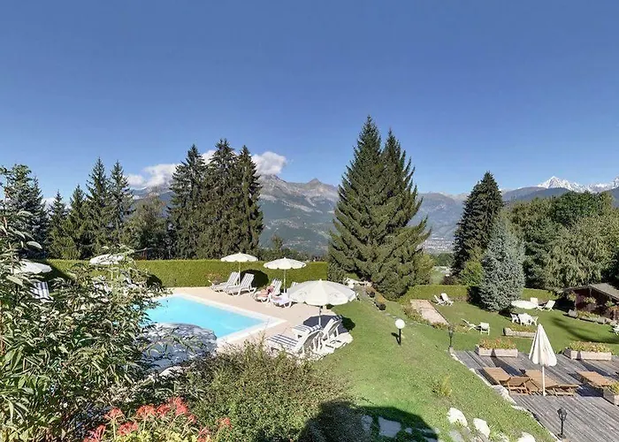 Aux Ducs De Savoie Combloux